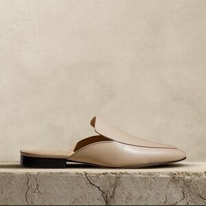 Banana Republic Italian leather mules